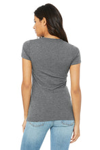 Load image into Gallery viewer, Solace in the Wild gray ladies tshirt back